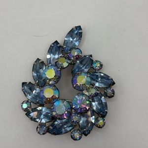 Vintage WEISS Blue Rhinestone Brooch